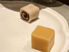 糕点拼盘-羲和雅苑•北京烤鸭(陆家嘴中心店)