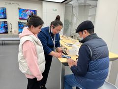 -华为智能生活馆(上海中山公园龙之梦)