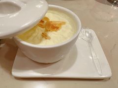 双皮奶-悦满楼·西关名点·湛江名菜(航空综合大厦店)