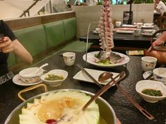 -得意咚瓜·顺德鱼生·冬瓜火锅(深圳首店)