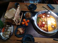 红颜花胶鸡锅-湊湊火锅·茶憩(上海合生汇店)