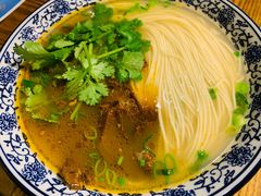 -彩蝶谷美食廊·粤式经典南番顺·铁板烧烤泰风味(广州长隆酒店)