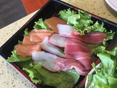 -鑫海汇海鲜烤肉火锅自助(七彩城店)