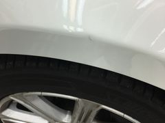 -鲨鱼皮汽车凹陷玻璃修复(静安店)