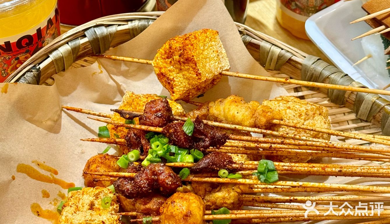 呀❗眉山排队王🍢灶门签开到彭山了❗