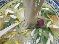 -香麒园·过桥米线·南湖雅宴
