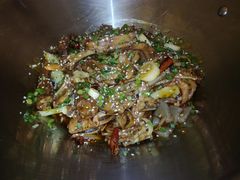 -张大师鸭爪爪特色干锅(南湖店)