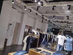 -王府井百货(中州中路店)