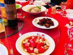 -满江红四季餐厅 · 国家五钻级酒家(新纪元大酒店店)