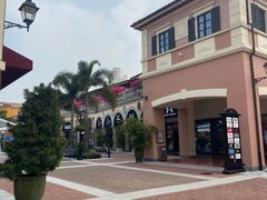 -佛罗伦萨小镇广佛名品奥特莱斯(疏港路店)