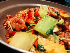 嫩子姜烧牛蛙-吃饭皇帝大(解放西路店)