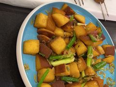 -瑞杰烧烤店·24小时营业(山东路店)