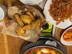 -喇喇排骨火锅·传统韩式脊骨汤(望京西园总店)