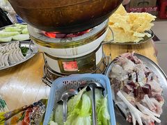 -威邵鸡煲(西华路总店)