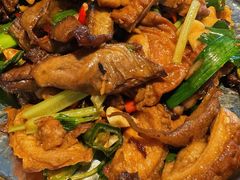 干锅肥肠护心肉-95号酱骨·一块豆腐(展春园西路店)