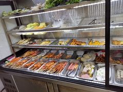 自助取餐区-二钢串叔麻辣烫(华龙大厦店)
