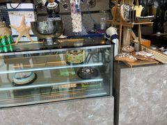 面包甜点陈列柜-青岛青龙美爵酒店·阳光海岸西餐厅
