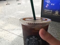 -星巴克(上海虹桥站2A检票口)