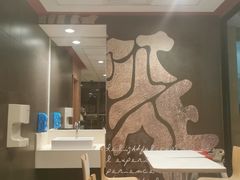 -麦当劳(虹梅路地铁站店)