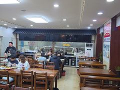 -叶存利海鲜大馅饺子(海宁路总店)