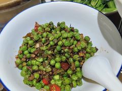 -龚兴城鱼羊吉·家传湖北菜(苗栗路总店)