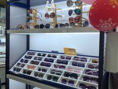 -三叶眼镜城·好视力眼镜店
