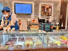 面包甜点陈列柜-VENCHI 闻绮(北京国贸商城店)