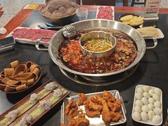 -邓莽子老火锅(中兴路总店)