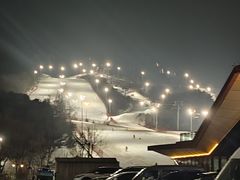 -东北亚滑雪场
