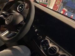 -上海星瀚奔驰4S店(红柳路店)