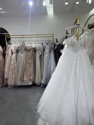 -LOVE SHINE婚纱·红鼎庄龙凤褂·妈妈装定制