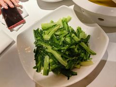 蒜蓉油麦菜-尘香•传统川菜(创汇首座店)