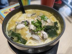 -灵芝妹子海鲜米线(劳动公园店)