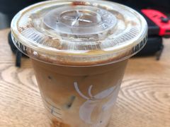陨石拿铁-瑞幸咖啡(SM广场店)