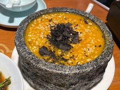 -菌自由丨野生菌火锅特色庭院餐厅(丽江古城店)