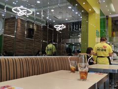 大堂-佰搭果·广式茶餐厅(西华路店)