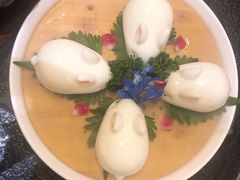 鲜奶兔兔布丁-万重锦·人文川菜馆(骡马市店)