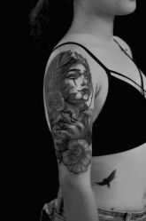 -木子·纹身店TATTOO穿孔·洗纹身