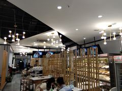 大堂-屋头串串(新街里店)