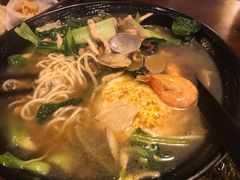 -叁个大叔的面隔壁烧烤(崇和路店)