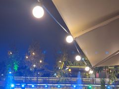 -茅草房·河畔园林火锅