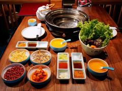 -明洞阿姨·韩式酱蟹烤肉·创意料理(三元桥店)