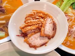 脆皮猪五花-漆黑觉米粉(三里屯店)