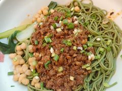 油泼臊子面菠菜面-西北馍王.陕西手工面(龙湖白沙天街店)