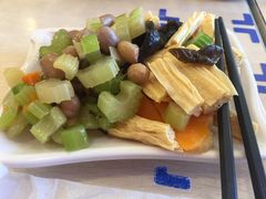 -琴岛顺天馄饨(营口路市场店)