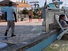 -平江亚马逊水上乐园