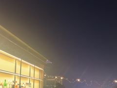 -Tipsy Bar•屋顶露台酒吧&水烟吧