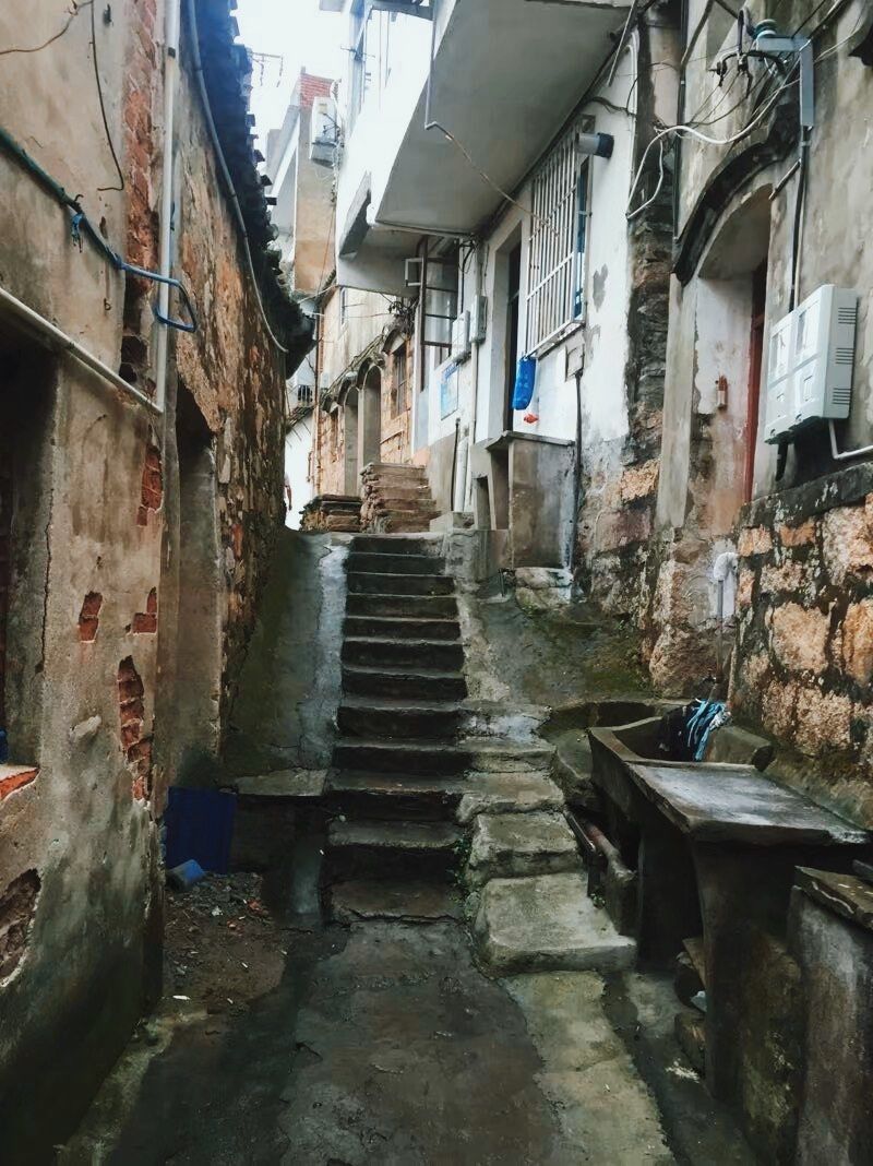 巷子里的记忆之旅