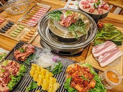 -青瓦餐厅·生鱼片·韩园烤肉(西塔店)