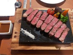 新西兰安格斯眼肉牛排M2-Golden Lily河内巴黎法越料理餐厅(建国西路店)